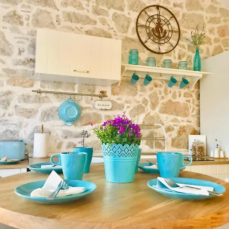 Stone House Bervida